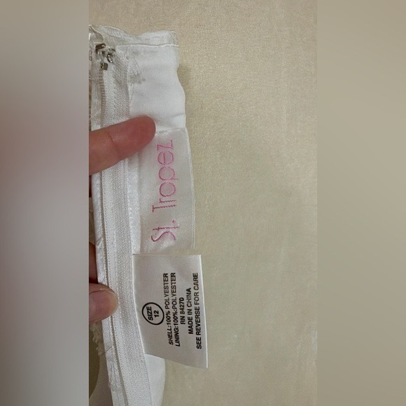 St. Tropez White Lace Wedding Dress - Picture 13 of 16